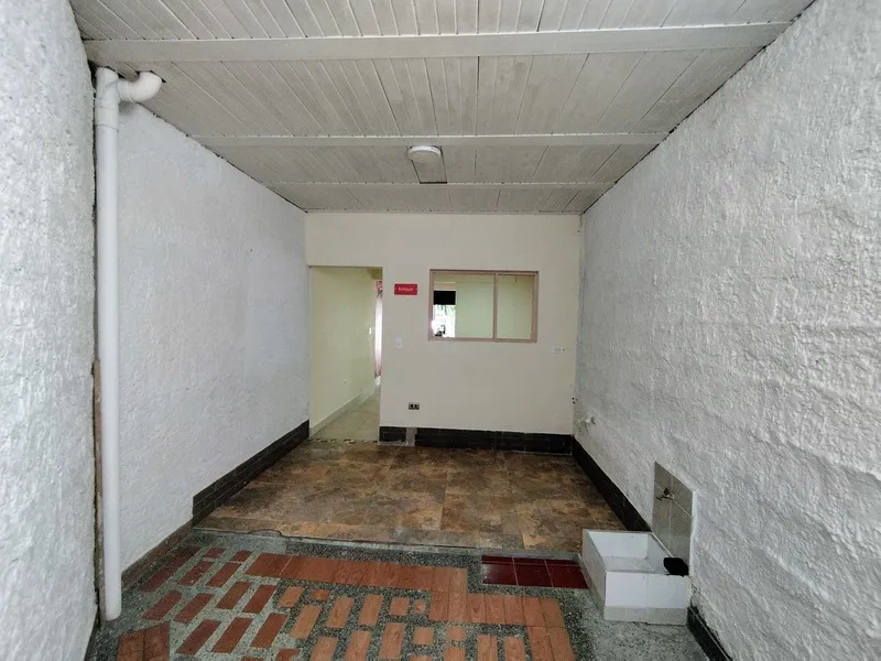Local en arriendo en Simon Bolivar, Medellín, 43 m² · foto 10 de 11