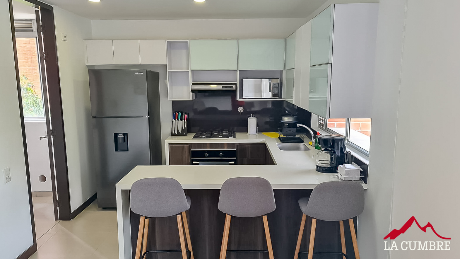 Apartamento de 3 alcobas en arriendo en Santa Maria De Los Angeles, Medellín, 120 m² · foto 4 de 10