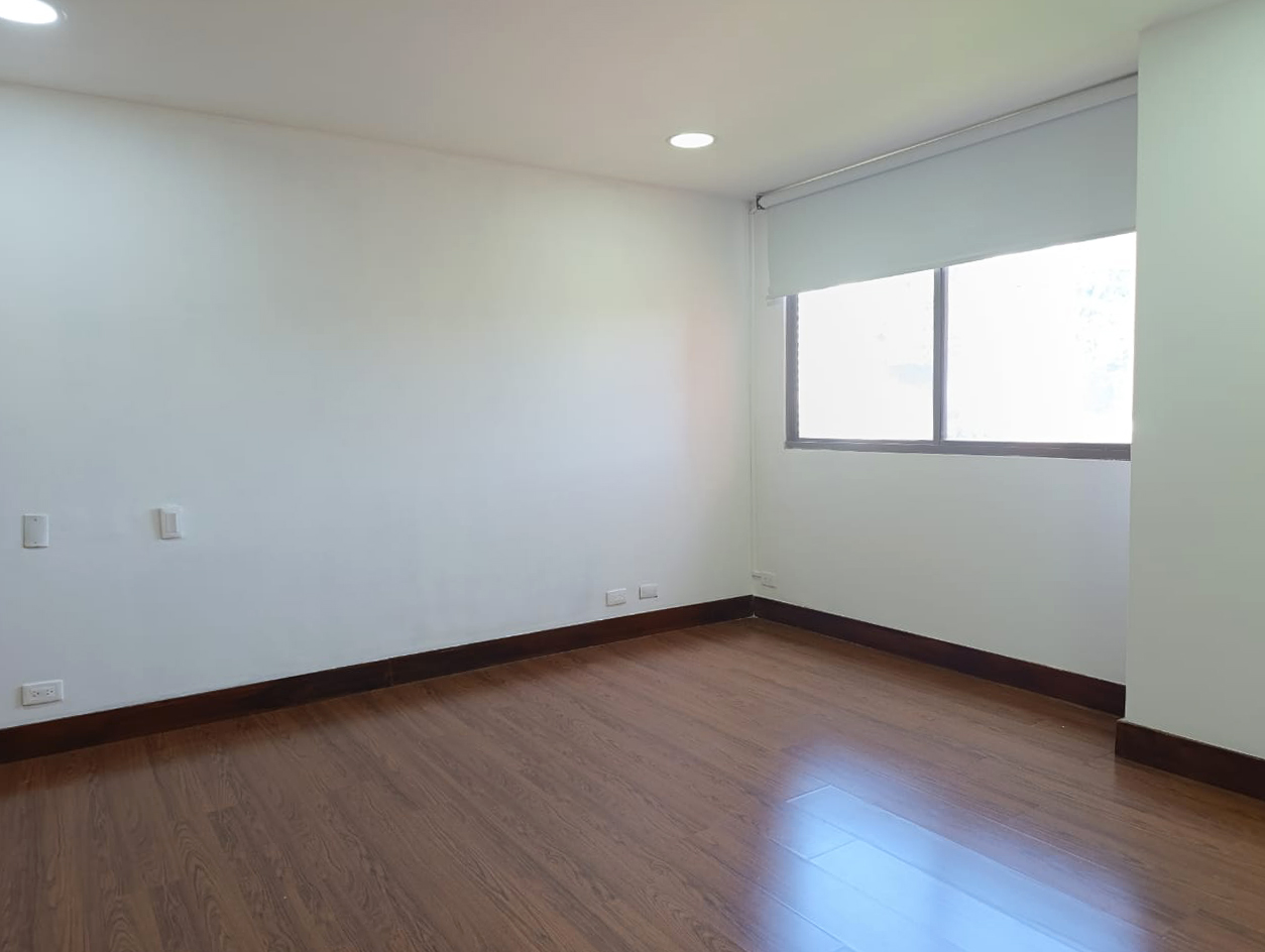 Apartamento en venta en El Tesoro, Medellín · foto 13 de 19