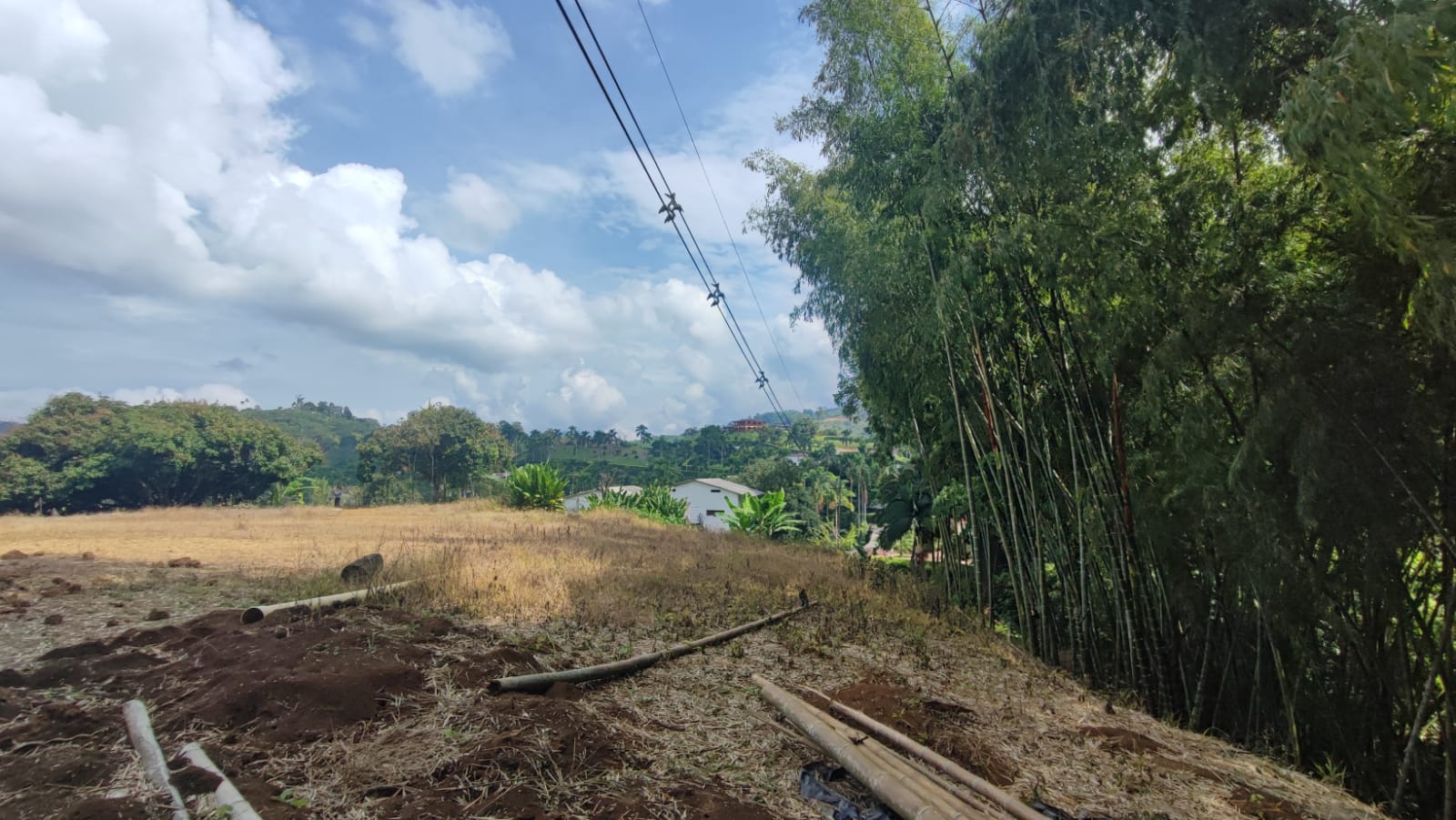 Lote en venta en Kilometro 41, Manizales, 2114 m² · foto 3 de 11