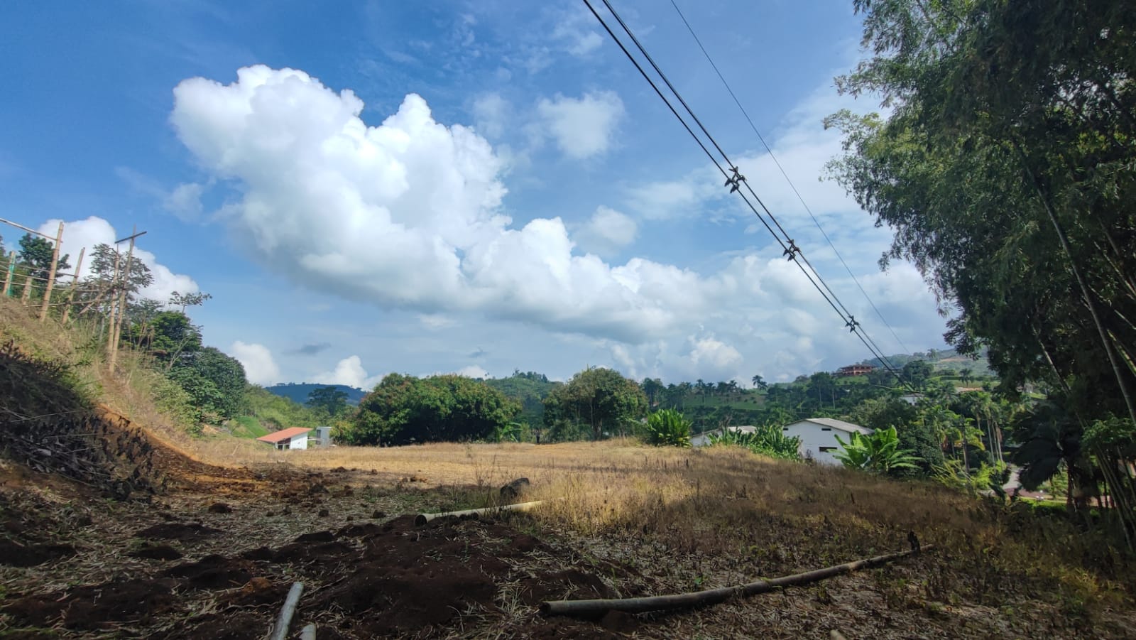 Lote en venta en Kilometro 41, Manizales, 2114 m² · foto 9 de 11