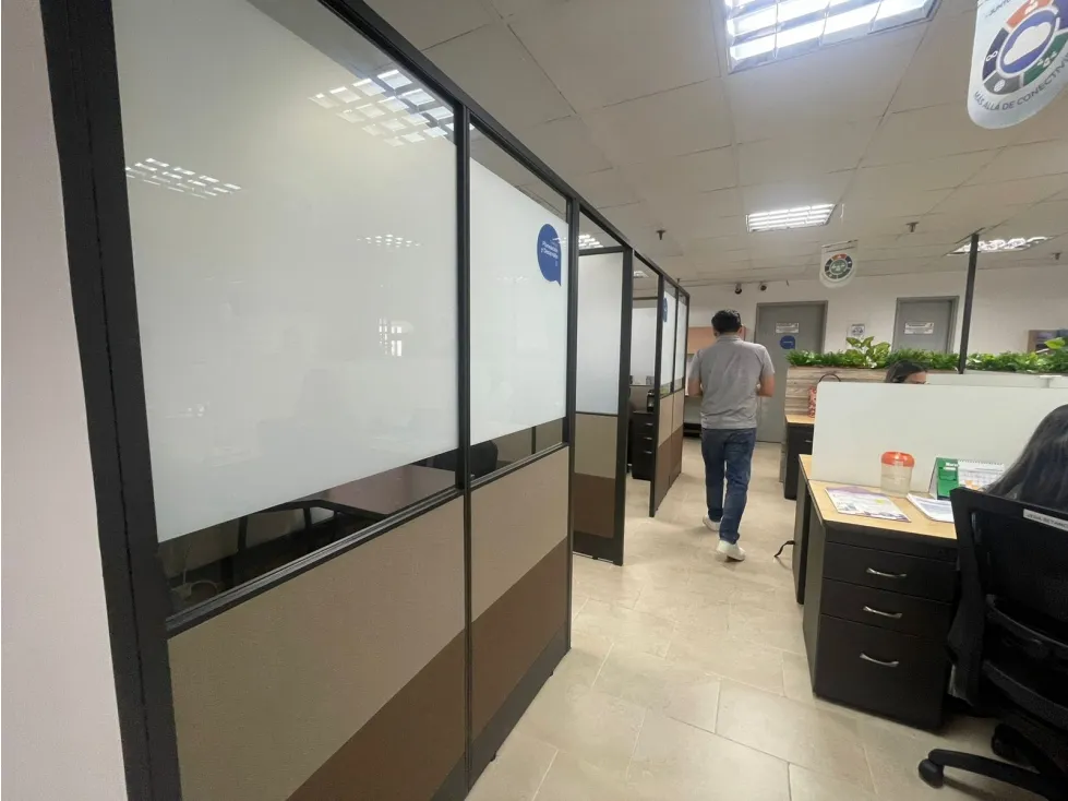 Oficina en venta en La Candelaria, Medellín, 138 m² · foto 14 de 24