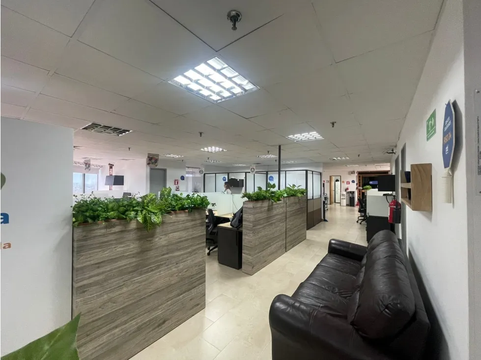 Oficina en venta en La Candelaria, Medellín, 138 m² · foto 20 de 24
