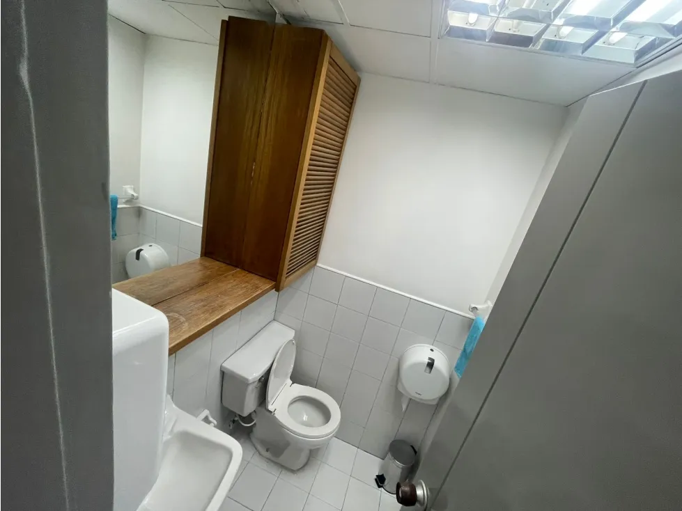 Oficina en venta en La Candelaria, Medellín, 138 m² · foto 23 de 24