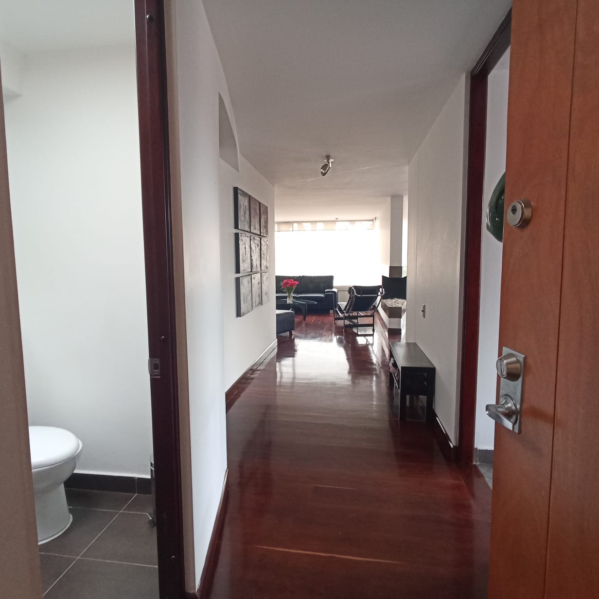 Apartamento en venta en Chicó Navarra, Bogotá · foto 2 de 18