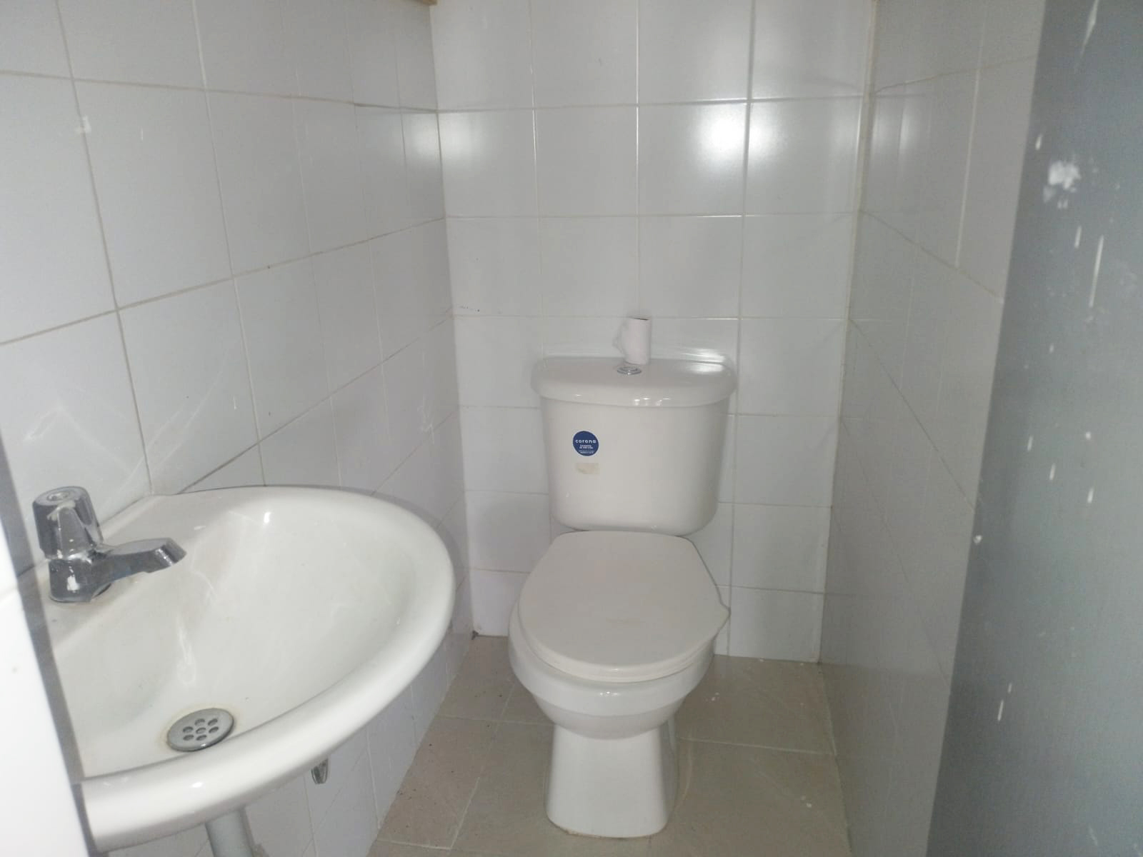 Bodega en arriendo en Cristo Rey, Medellín, 200 m² · foto 10 de 17