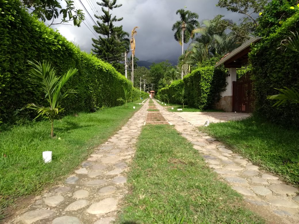 Casa de 4 alcobas en venta en Guatiguara, Piedecuesta, 850 m² · foto 2 de 20