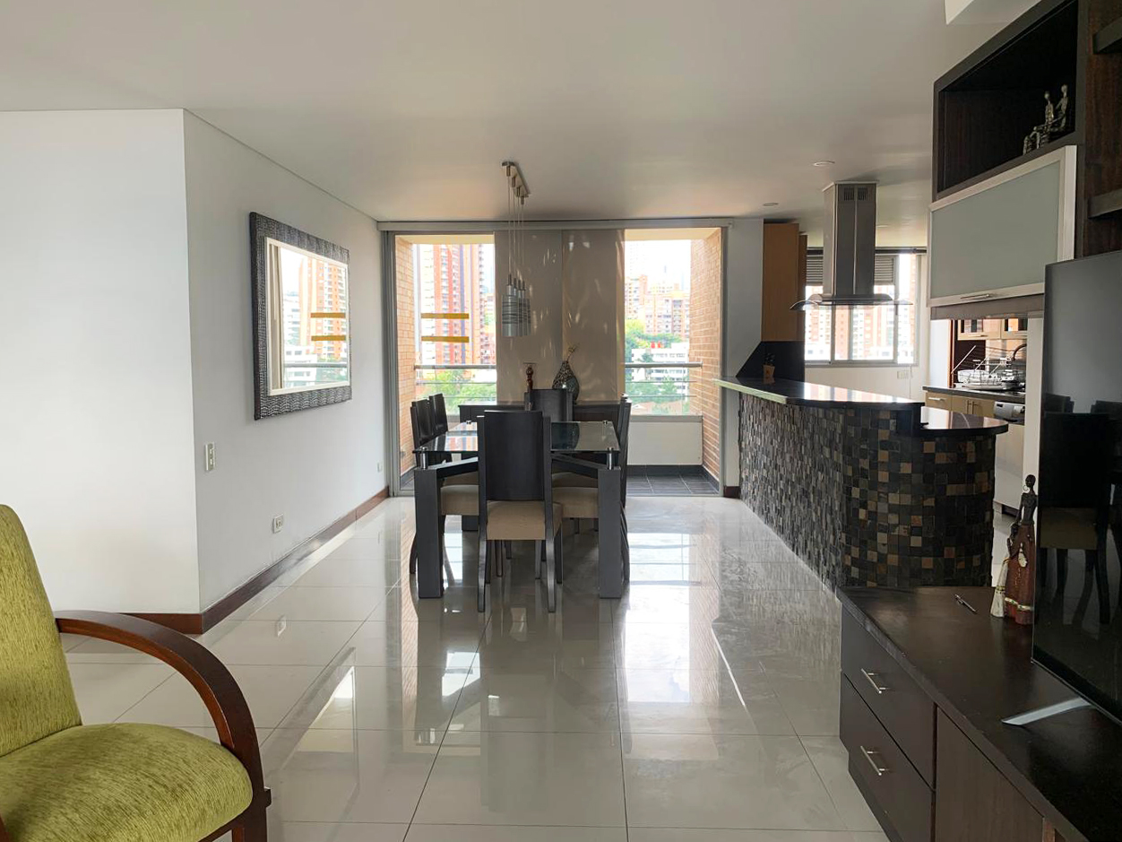 Apartamento en arriendo en Loma De Los Gonzalez, Medellín · foto 4 de 19