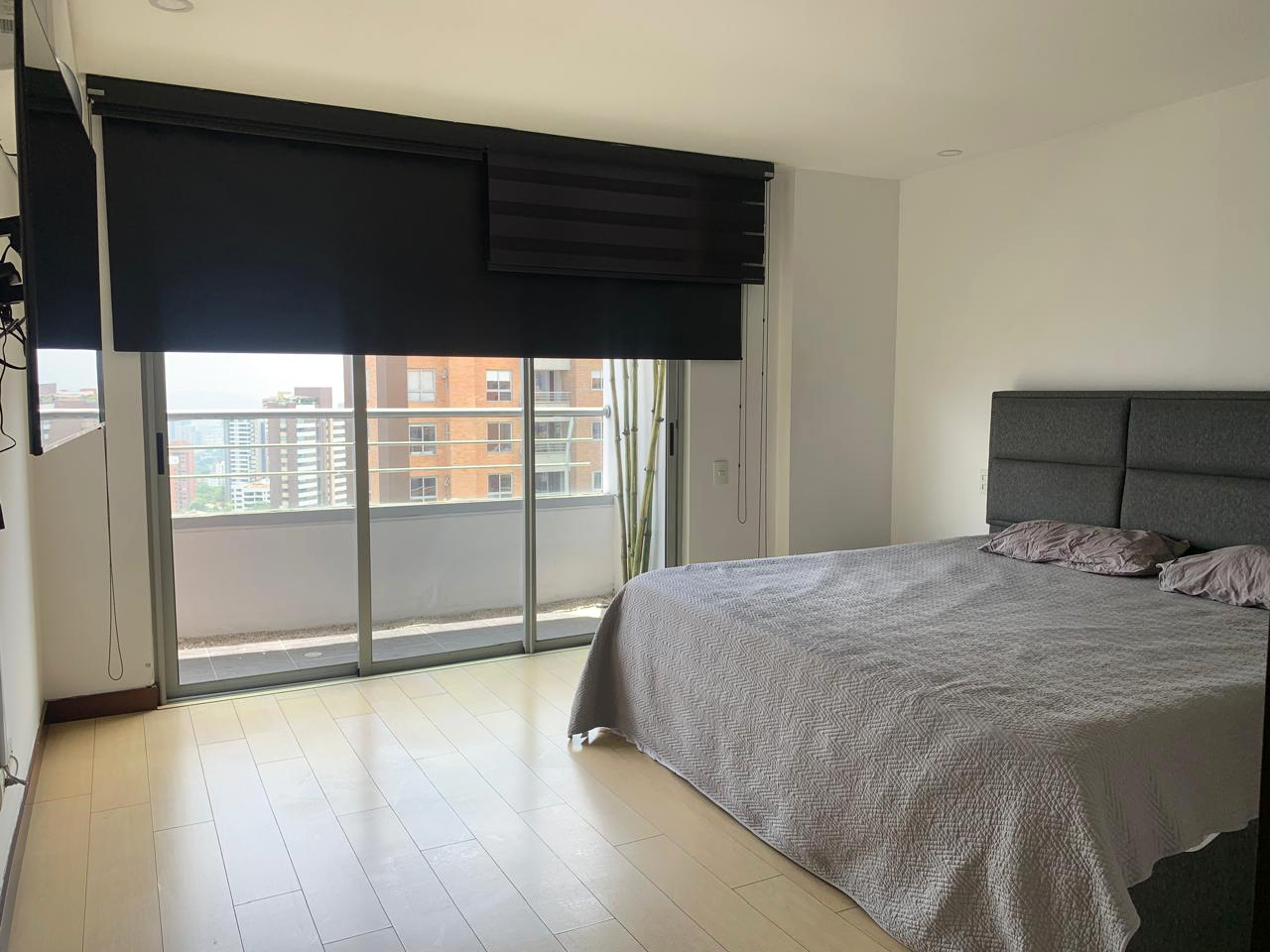 Apartamento en arriendo en Loma De Los Gonzalez, Medellín · foto 9 de 19