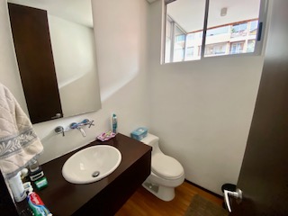 Apartamento de 1 alcoba en arriendo en El Virrey, Bogotá, 65 m² · foto 11 de 17