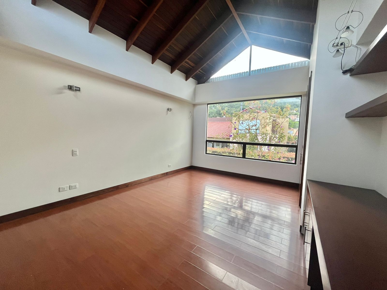 Casa de 5 alcobas en venta en Vereda La Balsa, Chía, 440 m² · foto 16 de 24