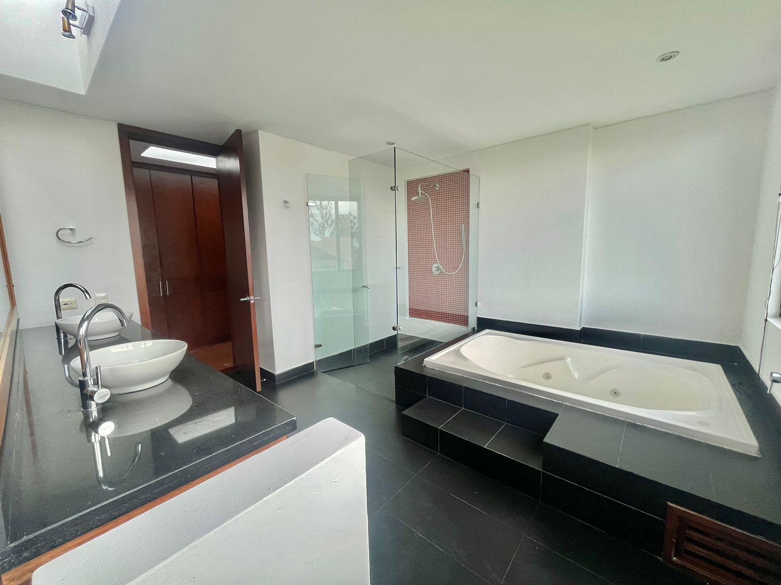 Casa de 5 alcobas en venta en Vereda La Balsa, Chía, 440 m² · foto 20 de 24