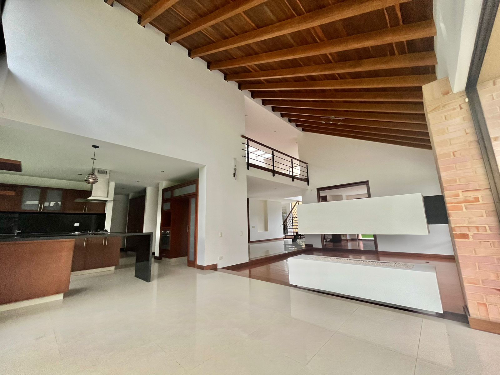 Casa de 5 alcobas en venta en Vereda La Balsa, Chía, 440 m² · foto 5 de 24