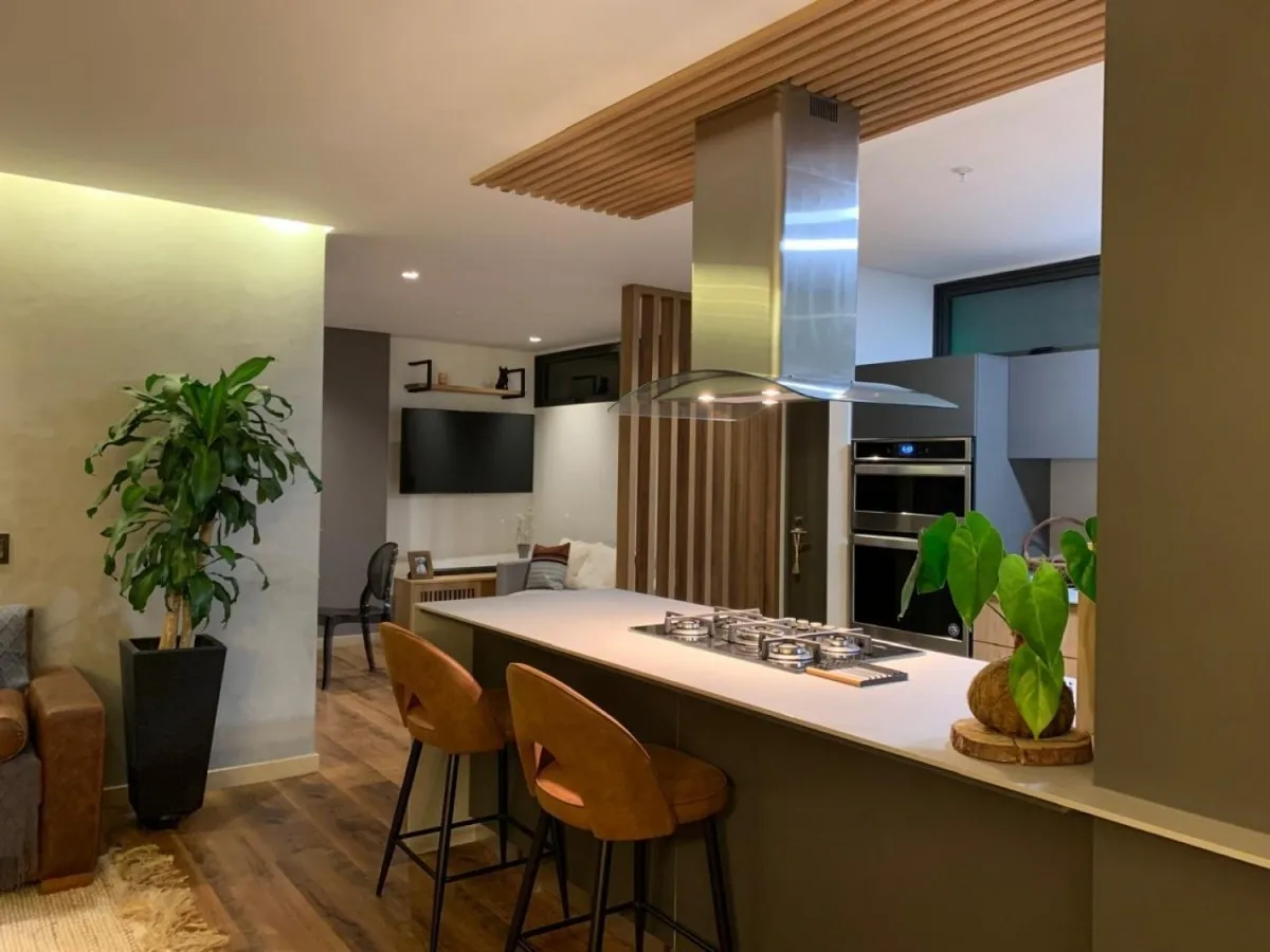 Apartamento en venta en El Poblado, Medellín · foto 5 de 24
