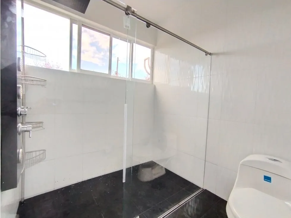 Casa de 3 alcobas en arriendo en Puente Peralta, Chía, 250 m² · foto 17 de 24
