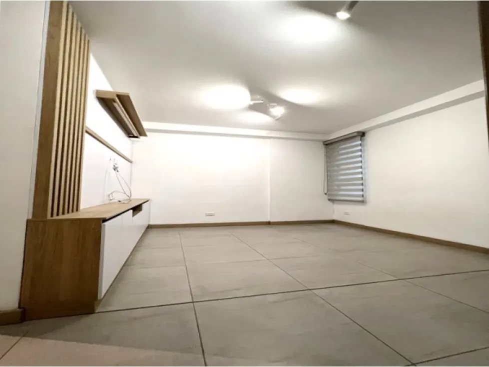 Apartamento de 3 alcobas en venta en Entre Amigos, Sabaneta, 87 m² · foto 3 de 10