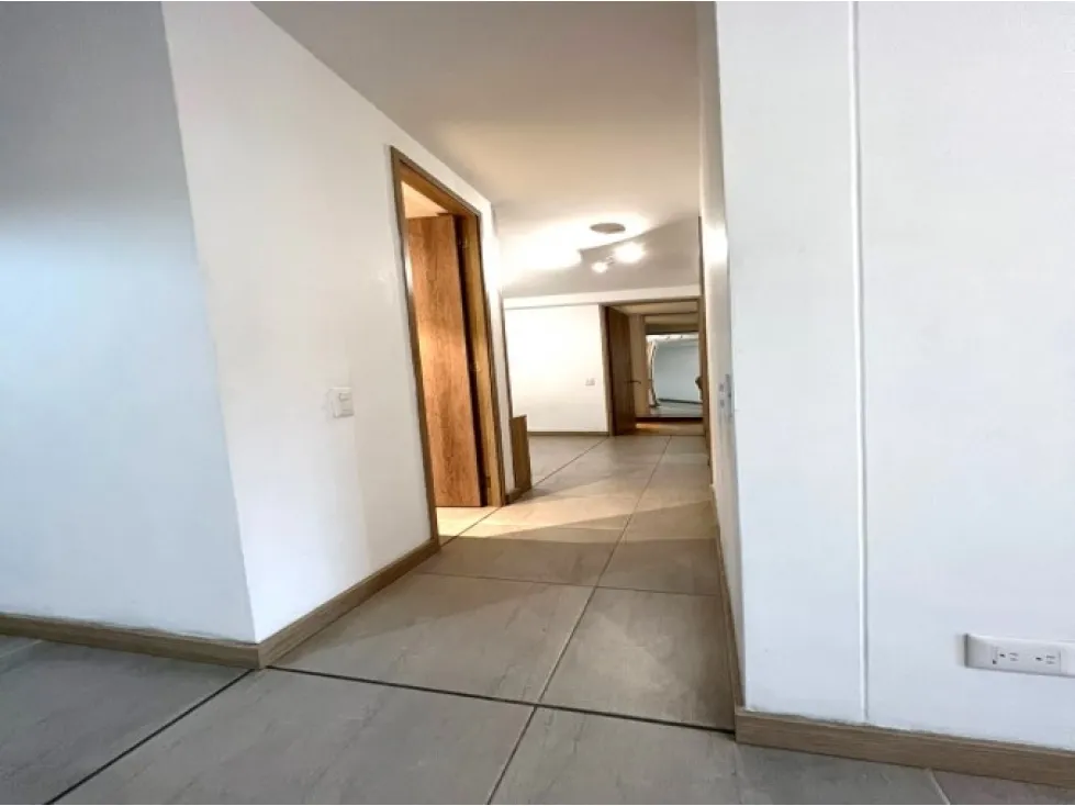 Apartamento de 3 alcobas en venta en Entre Amigos, Sabaneta, 87 m² · foto 8 de 10