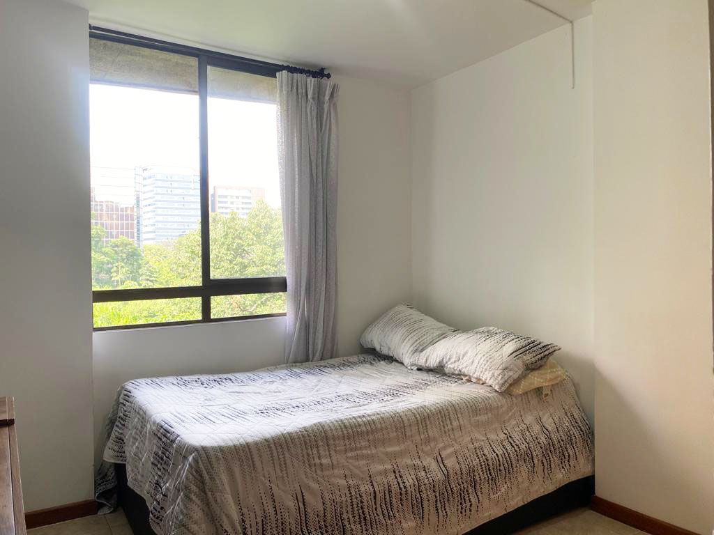 Apartamento de 3 alcobas en arriendo en Castropol, Medellín, 96 m² · foto 11 de 18