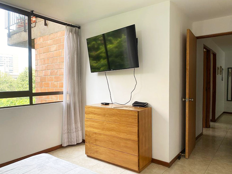 Apartamento de 3 alcobas en arriendo en Castropol, Medellín, 96 m² · foto 13 de 18