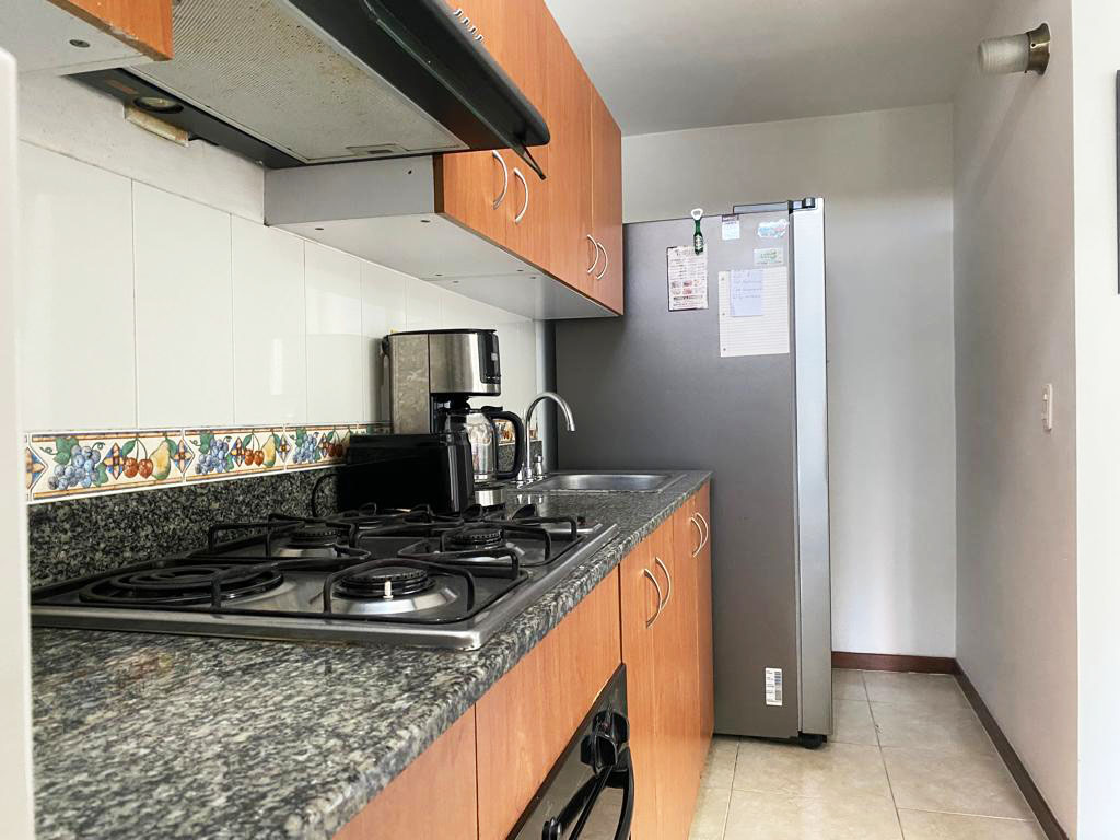 Apartamento de 3 alcobas en arriendo en Castropol, Medellín, 96 m² · foto 5 de 18