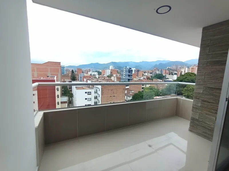 Apartamento en arriendo en Laureles, Medellín · foto 20 de 22