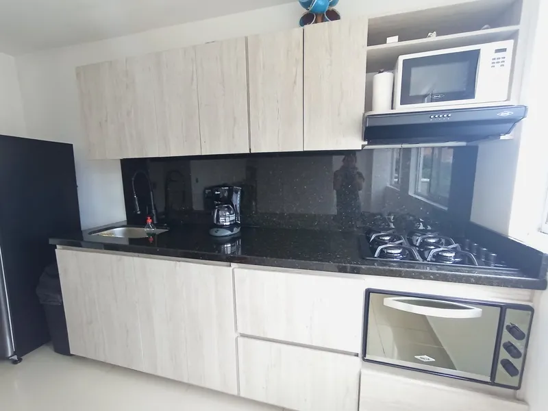 Apartamento en arriendo en Laureles, Medellín · foto 8 de 22