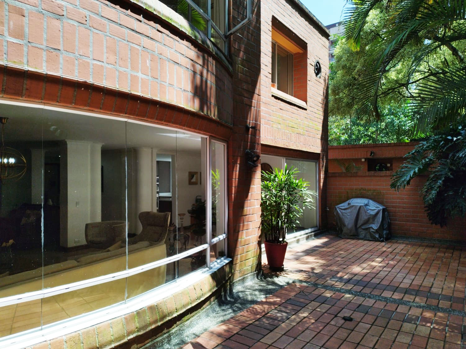 Casa de 3 alcobas en venta en San Lucas, Medellín, 280 m² · foto 19 de 20