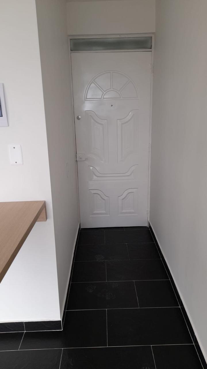Apartamento de 3 alcobas en venta en Vitelma, Bogotá, 43 m² · foto 4 de 7