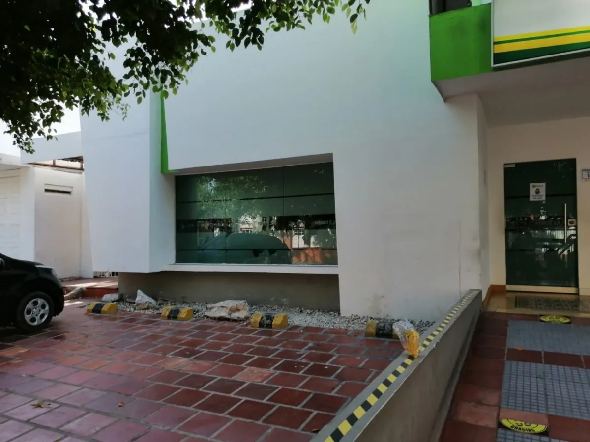 Oficina en venta en Ciudad Jardin, Barranquilla, 1000 m² · foto 14 de 19