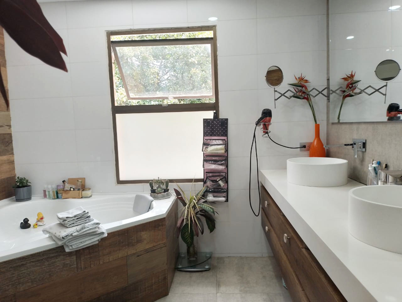 Casa de 3 alcobas en venta en El Tesoro, Medellín, 250 m² · foto 13 de 20
