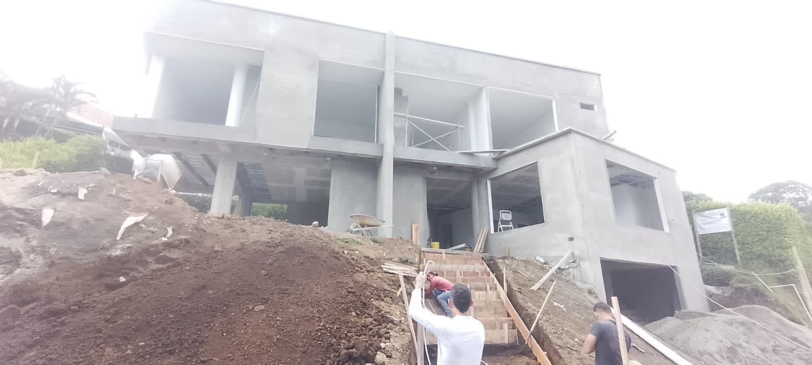 Casa de 5 alcobas en venta en Combia Alta, Pereira, 320 m² · foto 4 de 6