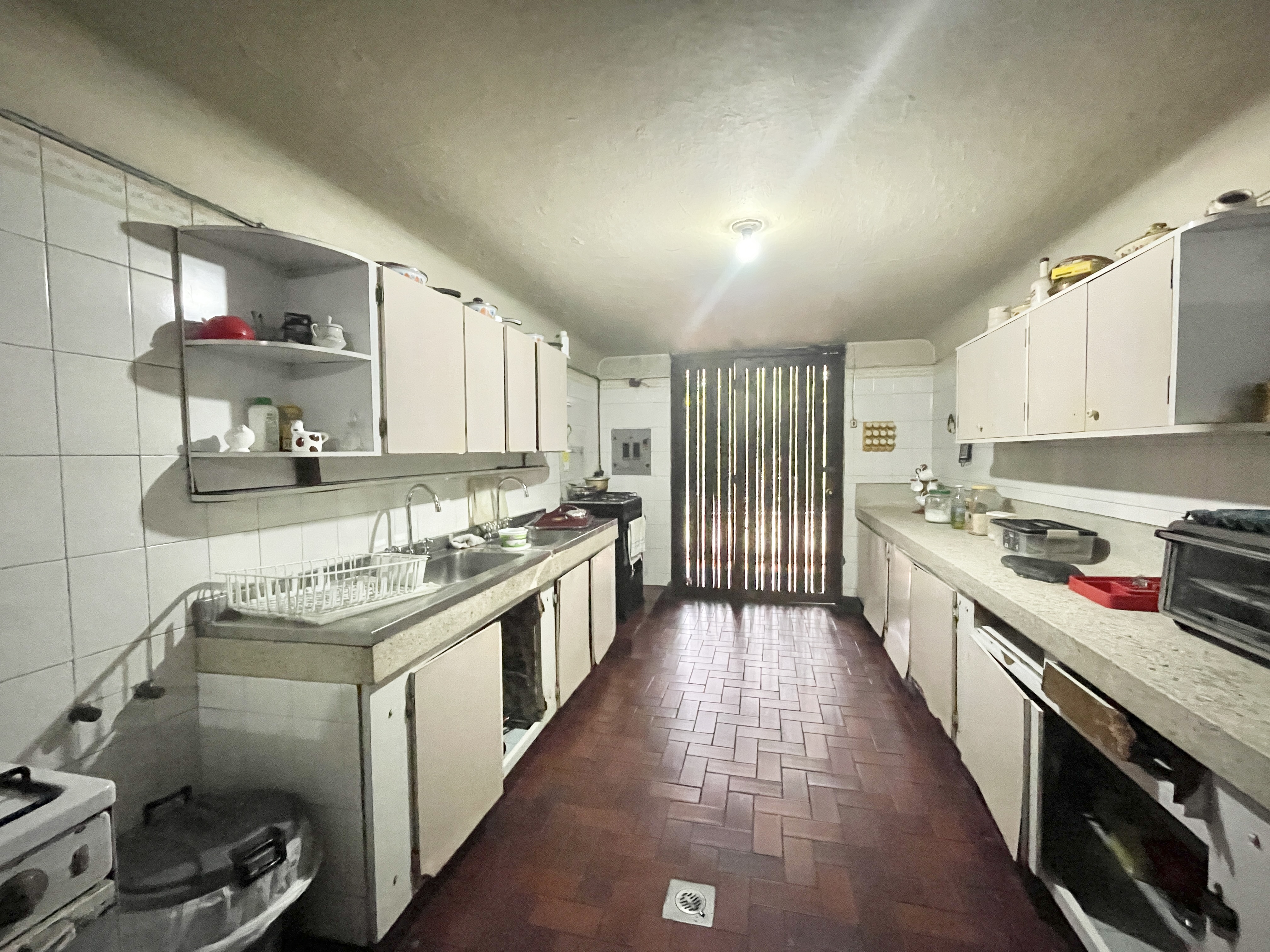 Casa de 5 alcobas en venta en Normandia, Cali, 387 m² · foto 13 de 24