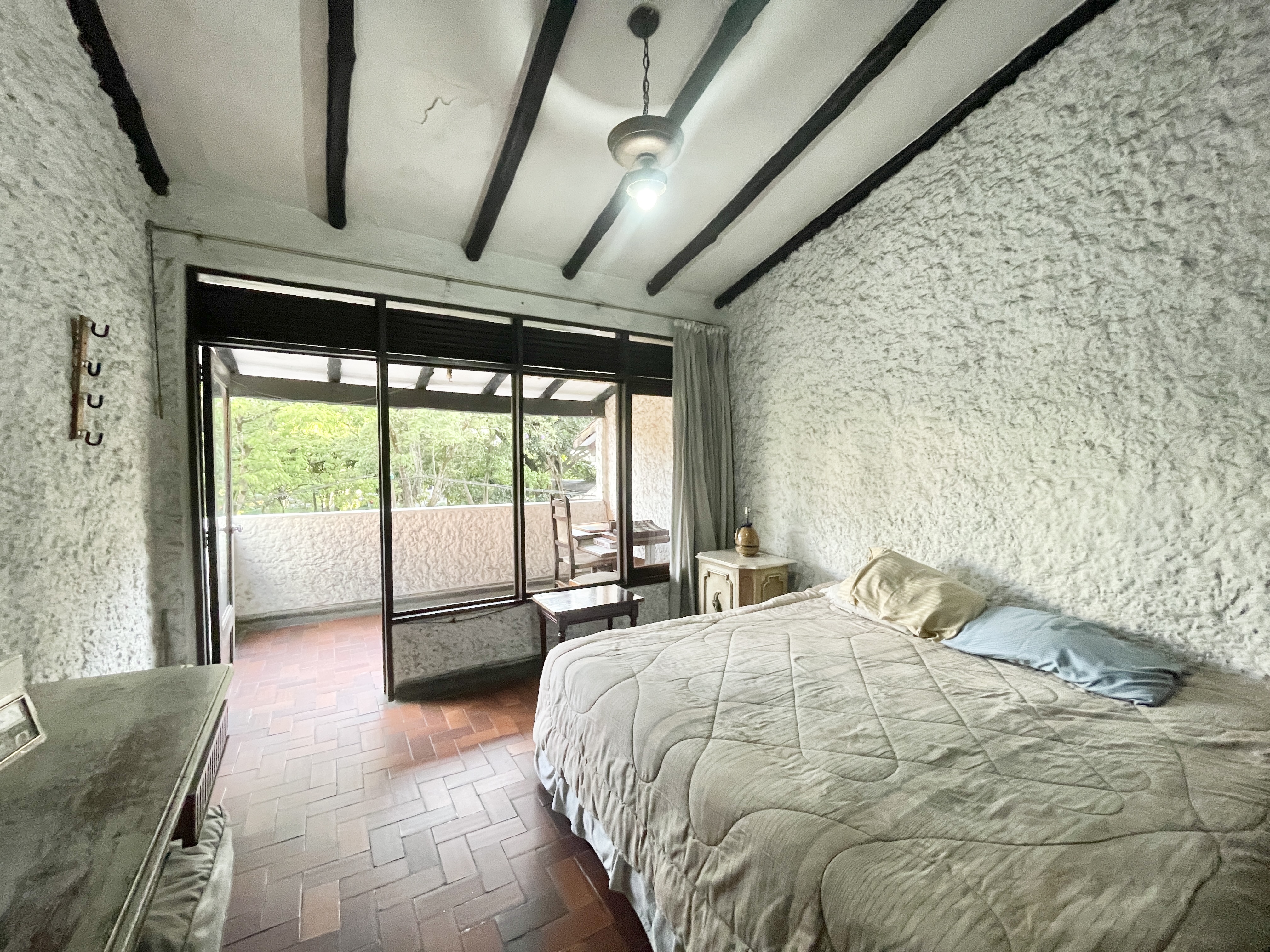 Casa de 5 alcobas en venta en Normandia, Cali, 387 m² · foto 18 de 24