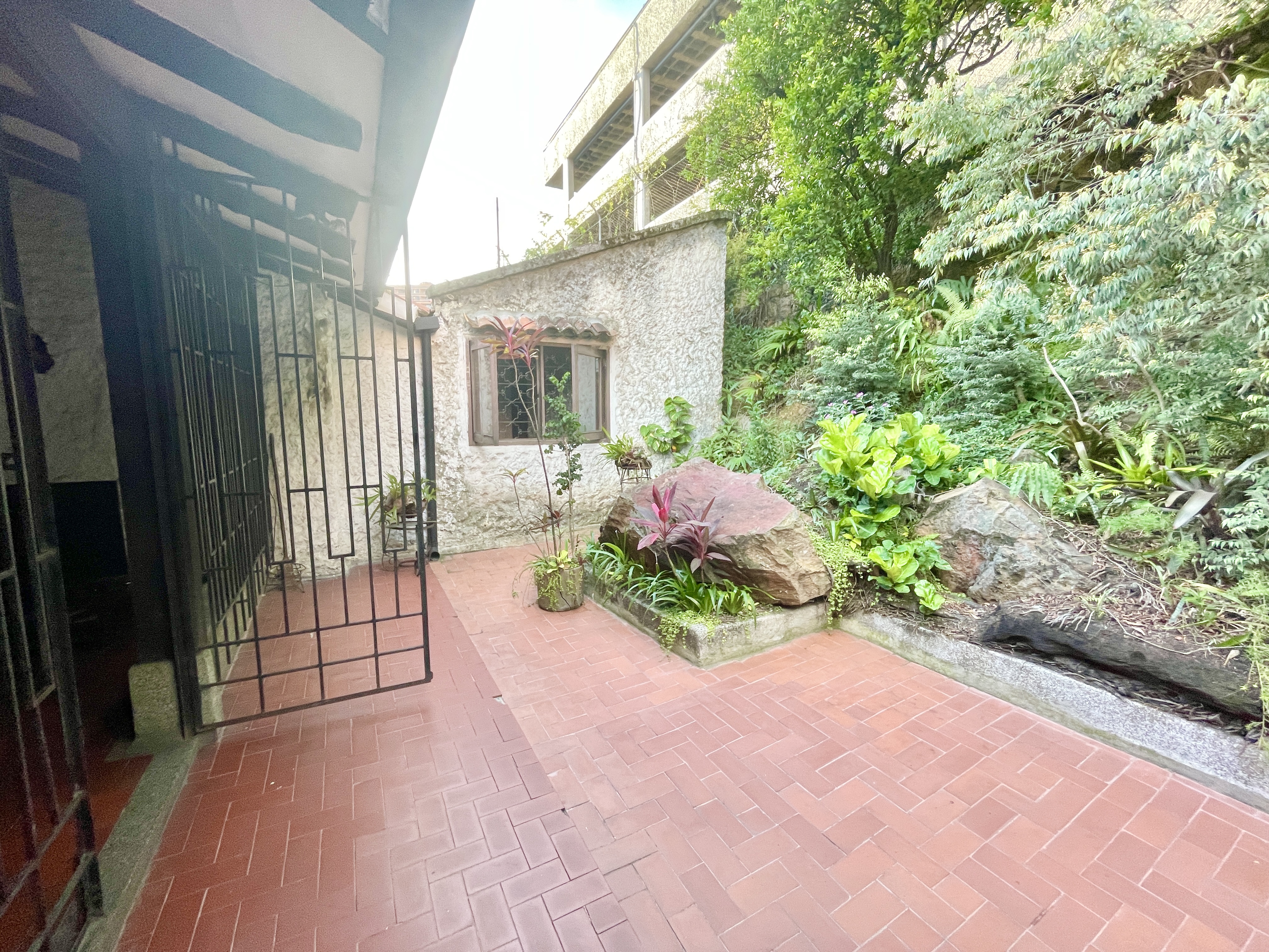 Casa de 5 alcobas en venta en Normandia, Cali, 387 m² · foto 19 de 24