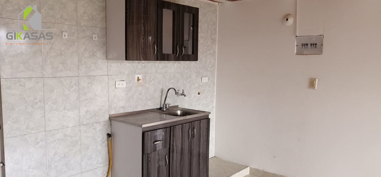 Casa en venta en El Carmen, Bogotá · foto 14 de 15