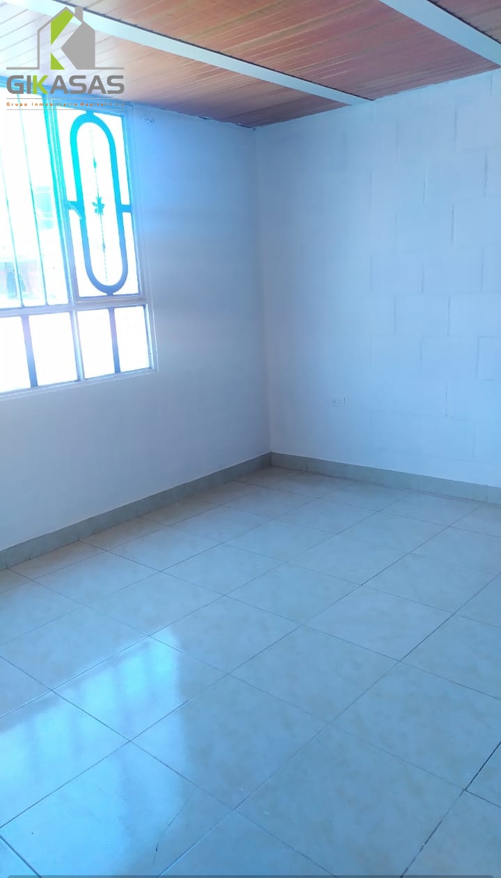 Casa en venta en El Carmen, Bogotá · foto 8 de 15