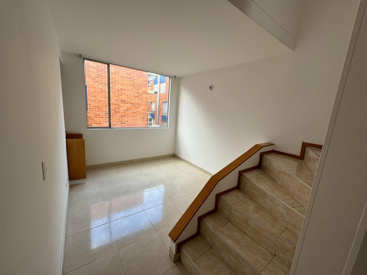 Casa de 3 alcobas en arriendo en Villas De Aranjuez, Bogotá, 99 m² · foto 8 de 16