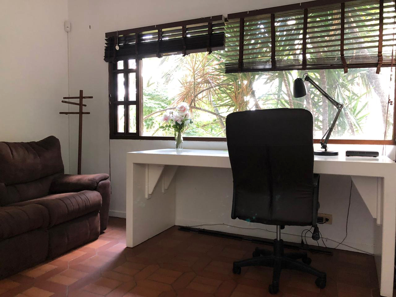 Casa de 3 alcobas en arriendo en Provenza, Medellín, 350 m² · foto 7 de 15