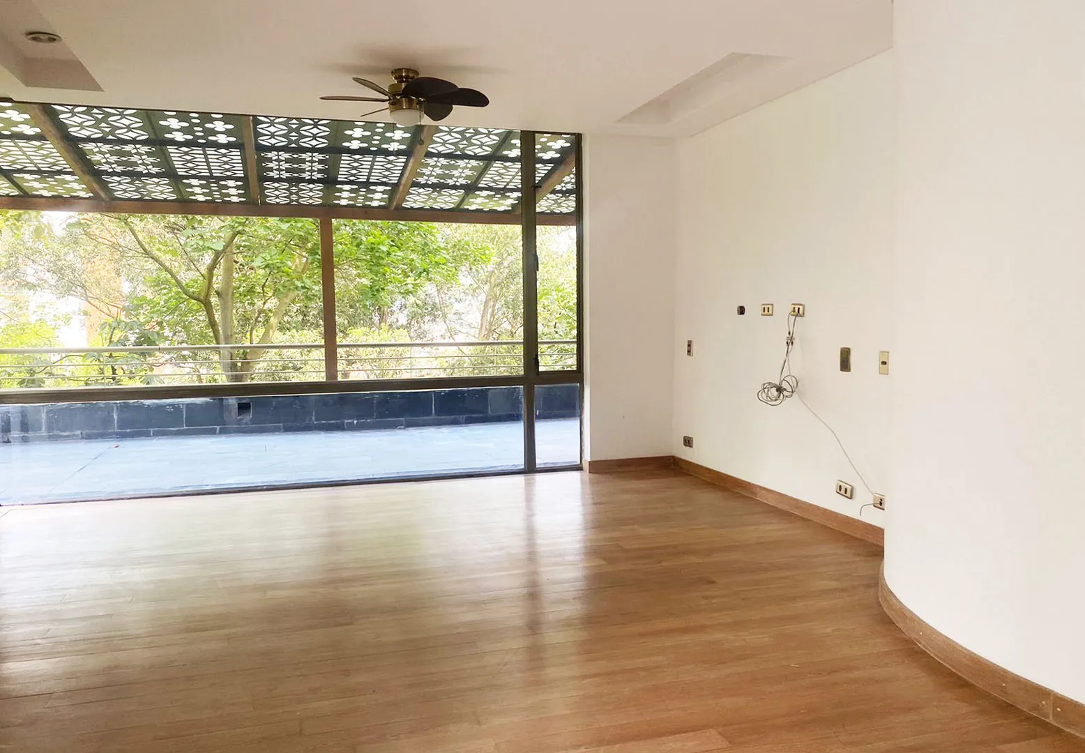 Apartamento de 4 alcobas en arriendo en La Aguacatala, Medellín, 374 m² · foto 11 de 20