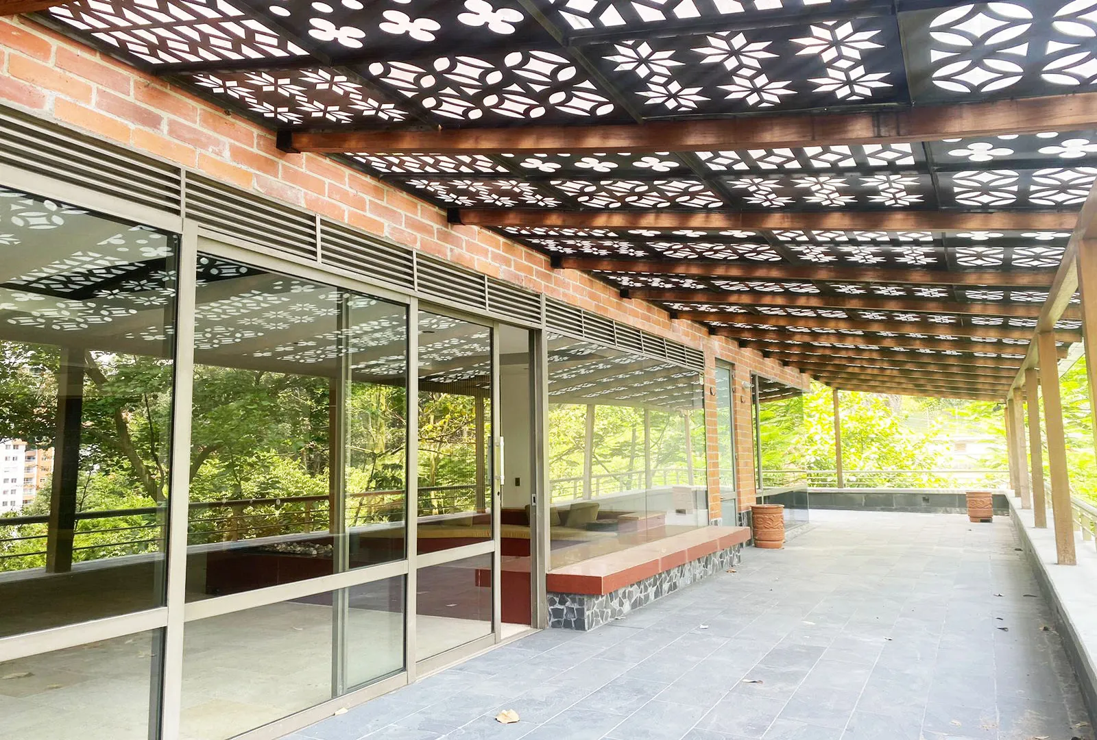 Apartamento de 4 alcobas en arriendo en La Aguacatala, Medellín, 374 m² · foto 19 de 20