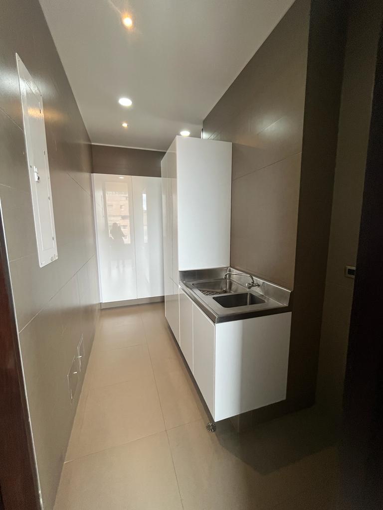 Apartamento de 3 alcobas en venta en La Cabrera, Bogotá, 270 m² · foto 13 de 24
