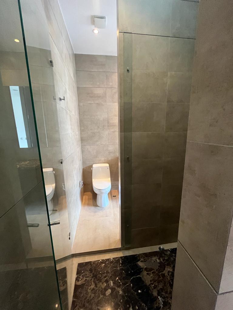 Apartamento de 3 alcobas en venta en La Cabrera, Bogotá, 270 m² · foto 4 de 24