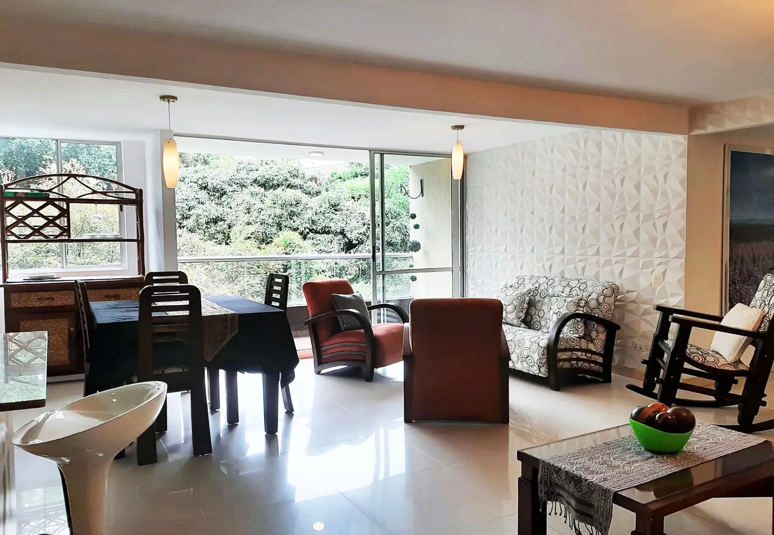 Apartamento en arriendo en Cumbres, Envigado · foto 2 de 19