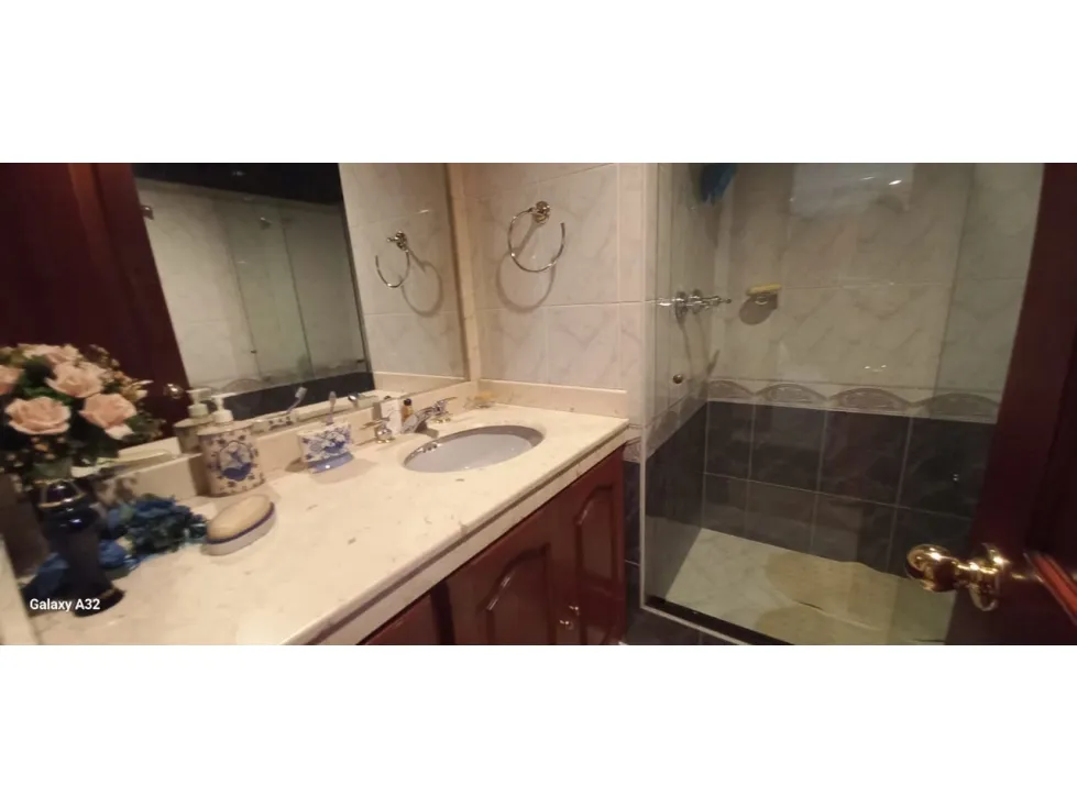 Apartamento en venta en La Carolina, Bogotá · foto 15 de 17