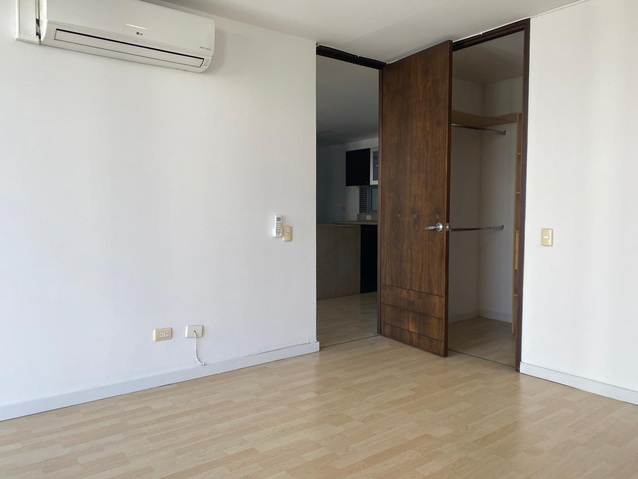 Apartamento de 2 alcobas en arriendo en Milla De Oro, Medellín, 104 m² · foto 12 de 19