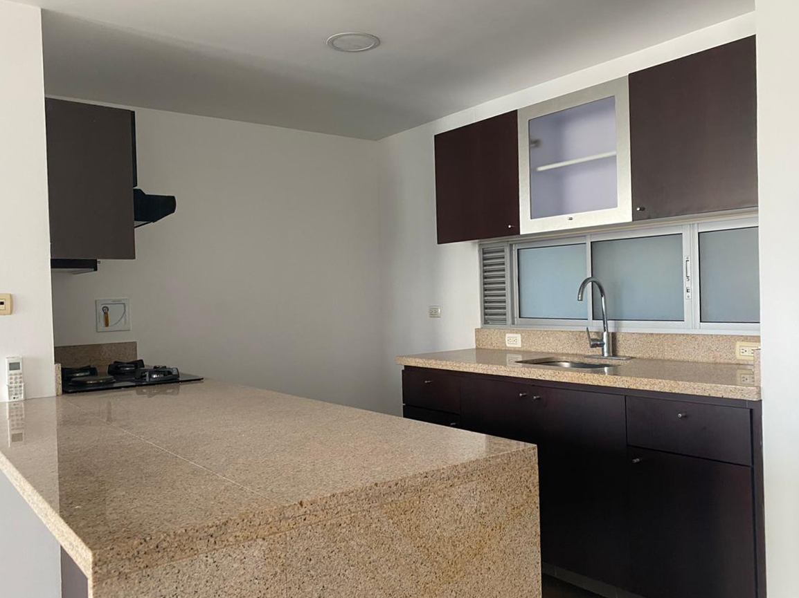 Apartamento de 2 alcobas en arriendo en Milla De Oro, Medellín, 104 m² · foto 6 de 19