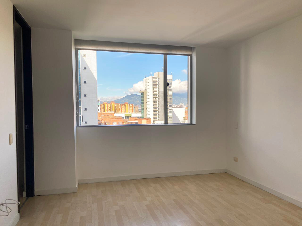 Apartamento de 2 alcobas en arriendo en Milla De Oro, Medellín, 104 m² · foto 9 de 19