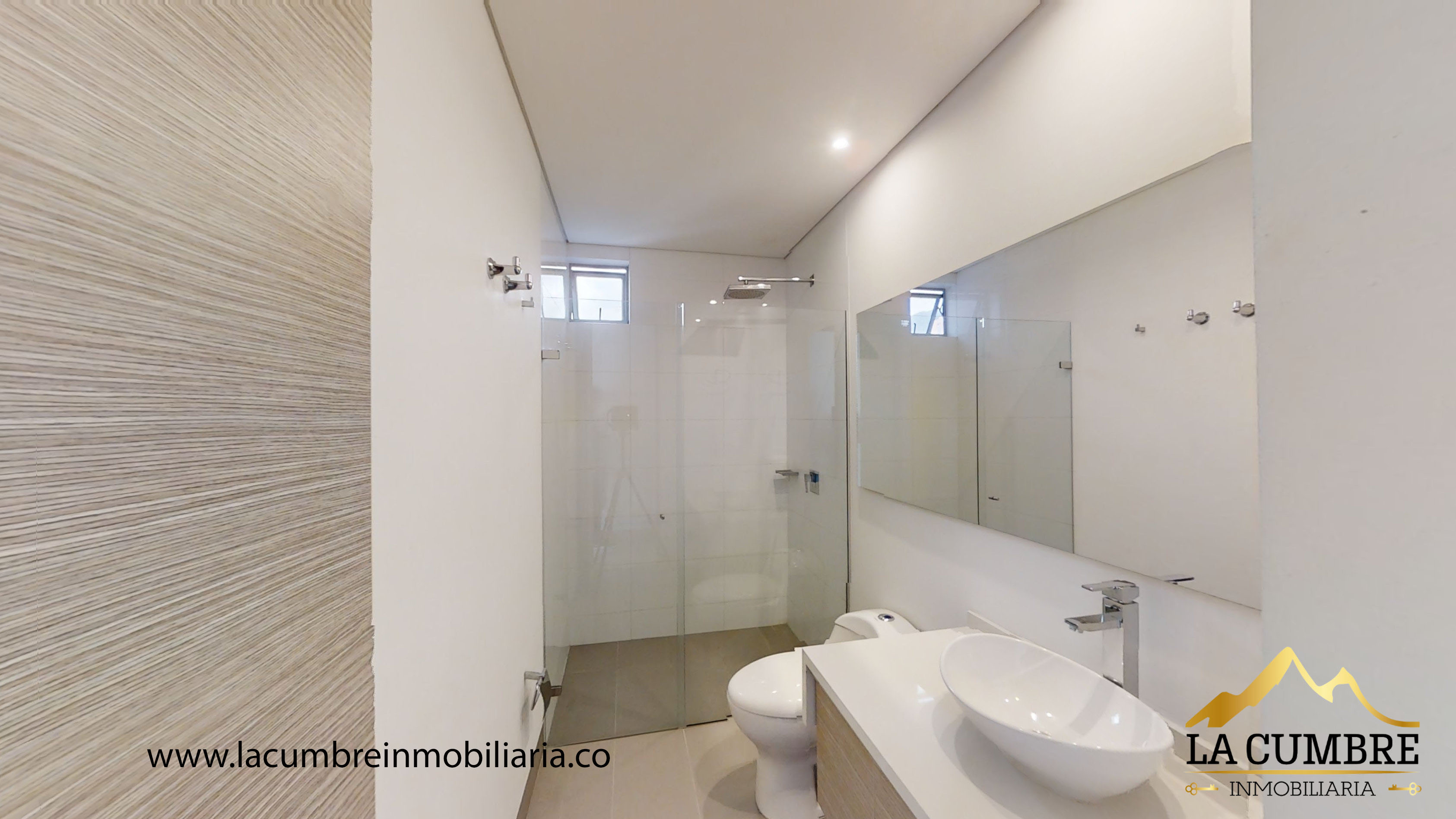 Apartamento en arriendo en El Poblado, Medellín · foto 11 de 14