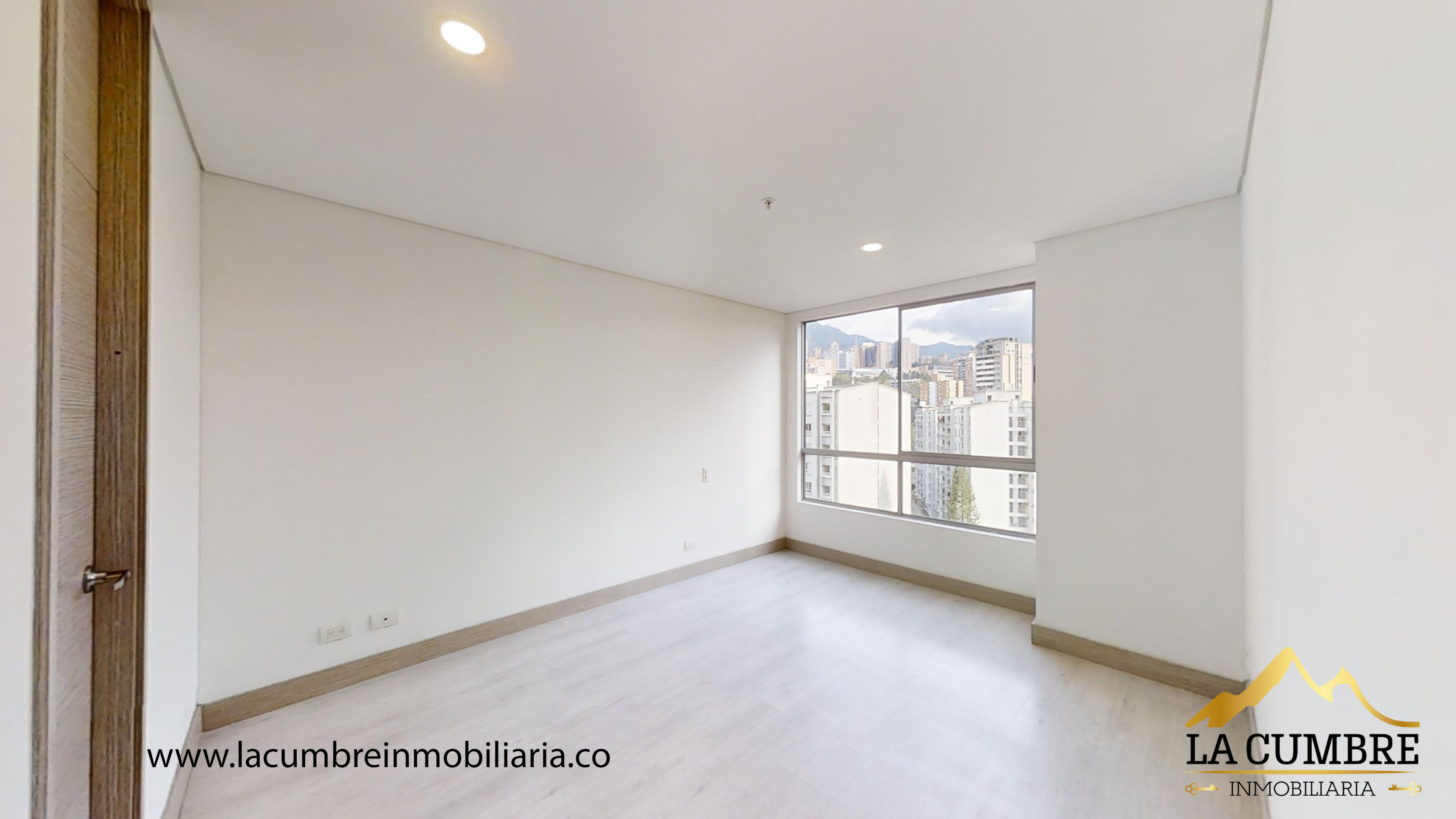Apartamento en arriendo en El Poblado, Medellín · foto 6 de 14