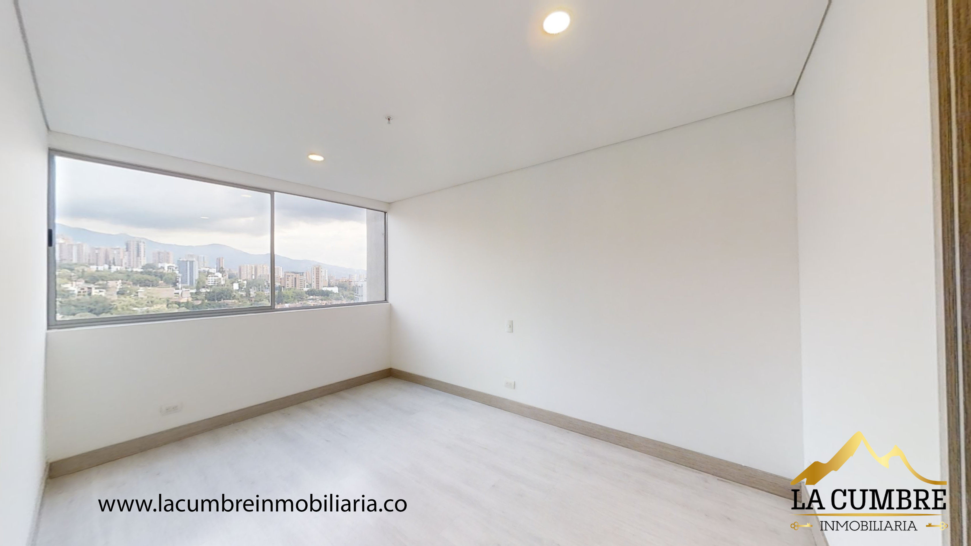 Apartamento en arriendo en El Poblado, Medellín · foto 8 de 14